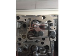AZ1096040028,重汽两气门发动机气缸盖总成, 济南鲁柴动力商贸有限公司