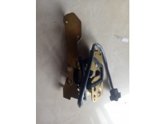 DZ14251340043,左车门门锁-锁体部分（电动）,济南尊龙(原天盛)陕汽配件销售有限公司