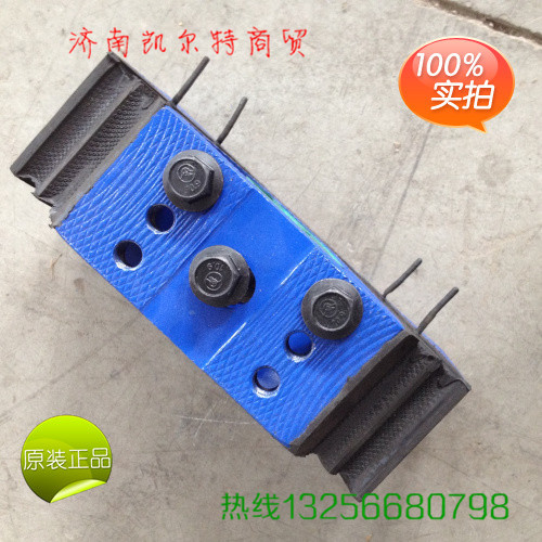 99100590031秦燕豪沃斯太尔发动机后支撑后悬置/99100590031