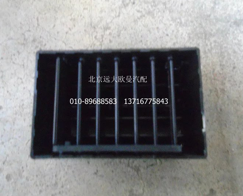 1B24953504010,出风口中右ETX,北京远大欧曼汽车配件有限公司