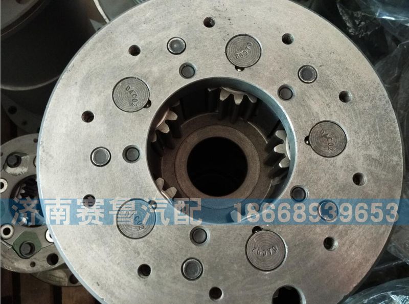 AZ9231340329,原厂轮边总成,济南赛鲁汽配有限公司