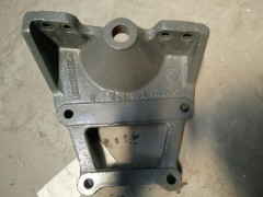 WG9925520208,板簧右支架,济南嘉磊汽车配件有限公司(原济南瑞翔)