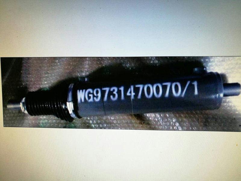轉向動力缸WG9725470088/WG9725470088