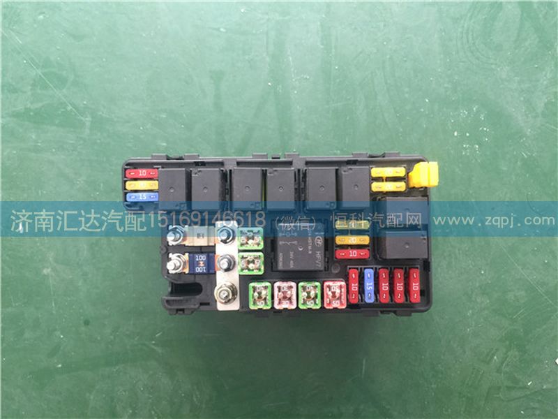 375AAB00004,大运重卡底盘控制盒主体结构 大运重卡电源保险盒总成,济南汇达汽配销售中心