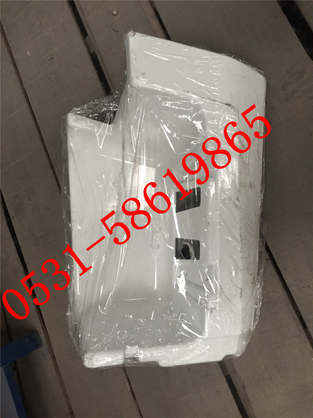 北奔重卡北方奔馳V3腳踏板護(hù)罩左右/5186660328，5186660428