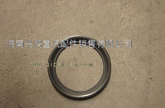 AZ9970320135,衬套隔圈,济南兴鸿重汽配件销售中心