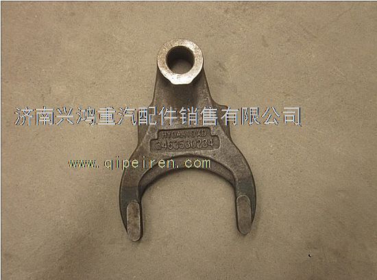 AZ9970320073,拨叉轮间,济南兴鸿重汽配件销售中心