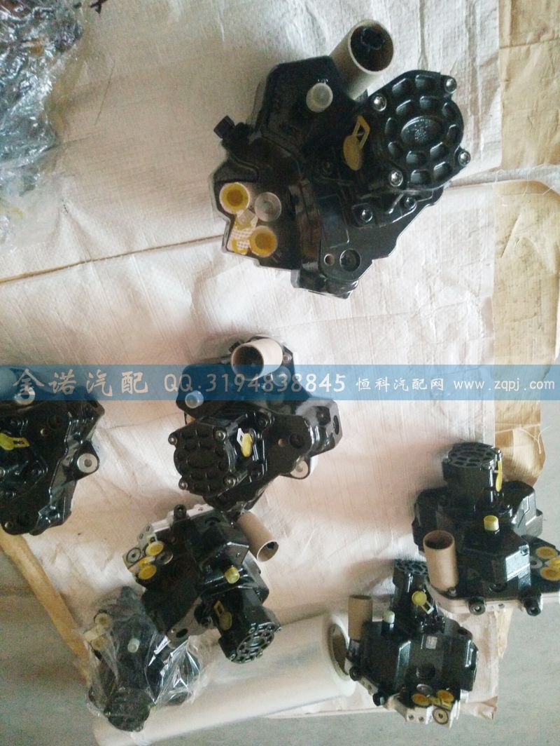 200V11103-7792,高压油泵,济南君润汽配有限公司