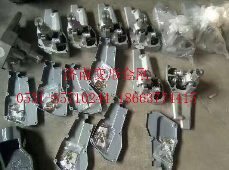 AZ9900240100,操纵器总成,济南变形金刚汽车配件有限公司