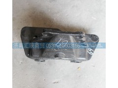 DZ96259690069,新M3000前板簧中间支架,济南汇陕商贸有限公司