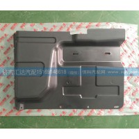 柳汽霸龍葉子板內(nèi)襯M51-8406012