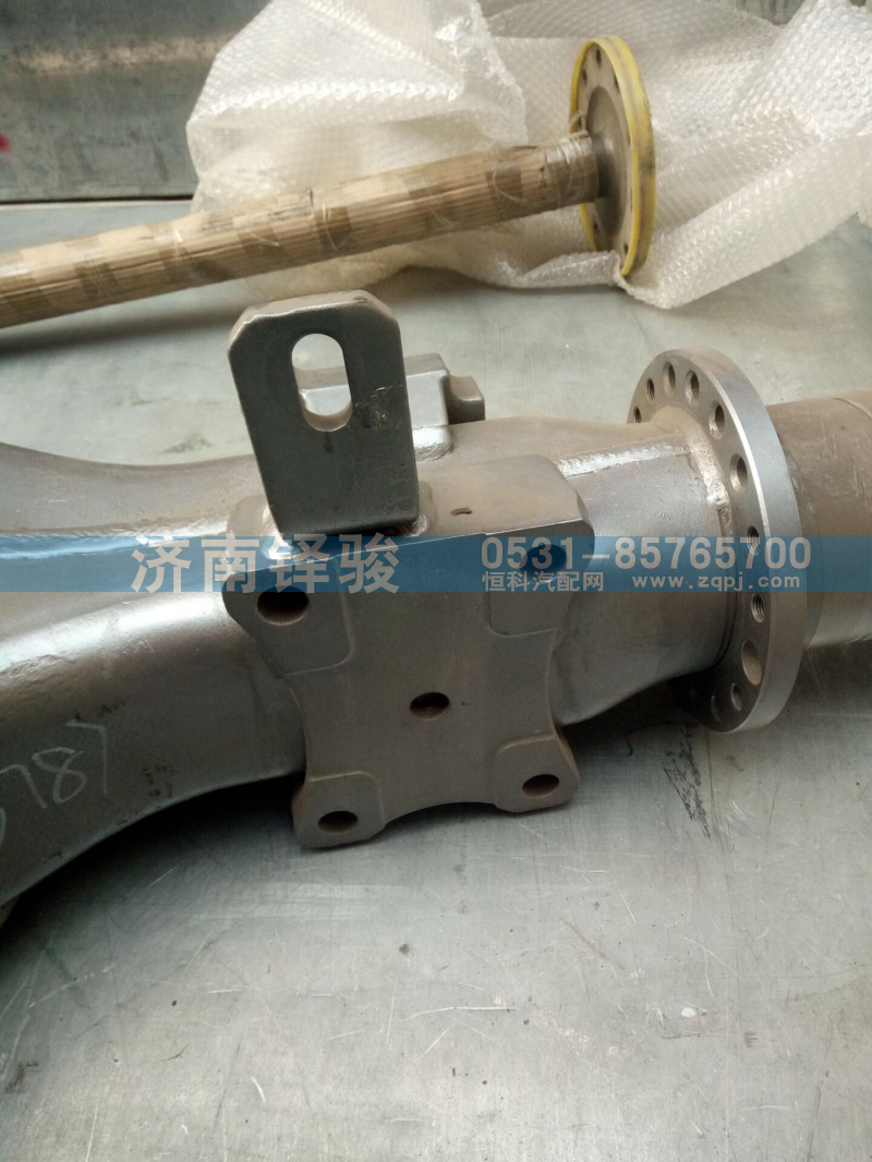 812254015787,后桥壳总成(鼓式,11MM)(MCY13),济南信达重汽配件有限公司