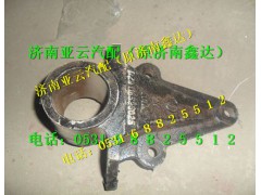 DZ9118526025,前簧前支架,济南鑫达重卡汽车配件有限公司