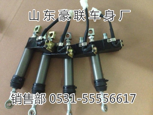豪沃A7保险杠支架  豪沃T5G保险杠汕德卡驾驶室保险杠,豪沃A7保险杠支架  豪沃T5G保险杠汕德卡驾驶室保险杠,山东豪联车身制造厂