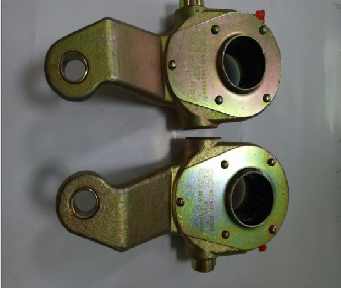 199000340057,STR后桥调整臂,山东三和重工股份有限公司