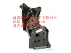 AZ1664430051,重汽豪沃A7驾驶室前悬左下支架,济南鹏翔汽车配件有限公司