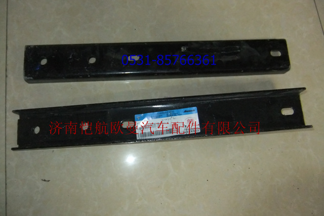 1138135613002,复合储气筒支架,济南恺航欧曼汽车配件有限公司