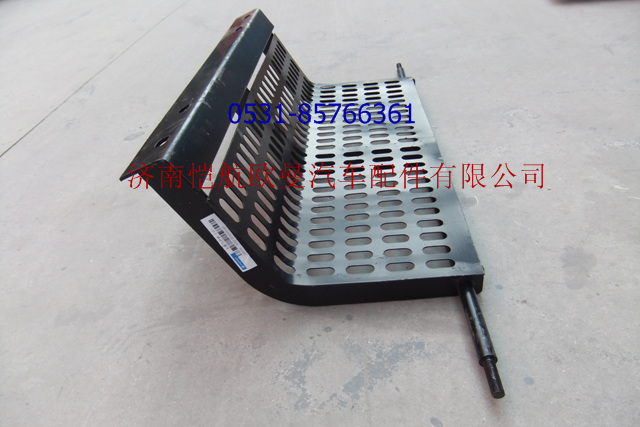 H0103020001A0,水箱防护栏总成窄，,济南恺航欧曼汽车配件有限公司