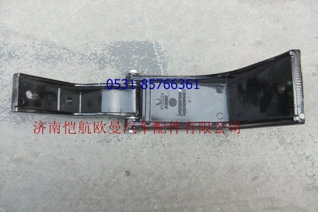 H4507020015A0,左侧导流板中下支架总成,济南恺航欧曼汽车配件有限公司