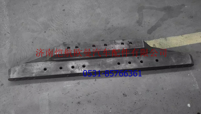 1331128000038平衡轴中间支座,,济南恺航欧曼汽车配件有限公司