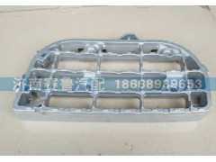 WG1684240703,左下防滑板,济南赛鲁汽配有限公司