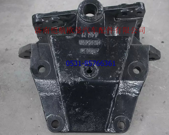 H0292190037A0,前簧后支架(右),济南恺航欧曼汽车配件有限公司