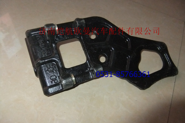 H0812052257A0,压缩机支架，,济南恺航欧曼汽车配件有限公司