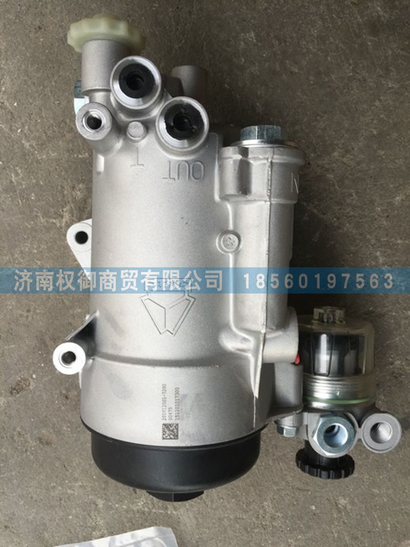 重汽曼发动机MC11燃油滤芯总成图1