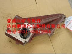 TZ56077000262,重汽豪威60矿大江桥右气室支座总成,济南鹏翔汽车配件有限公司