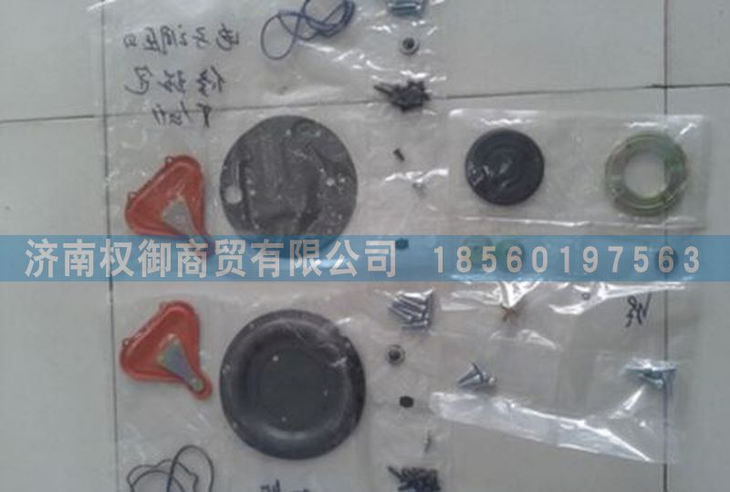 重汽LNG豪沃天然气发动机电子调压器图1