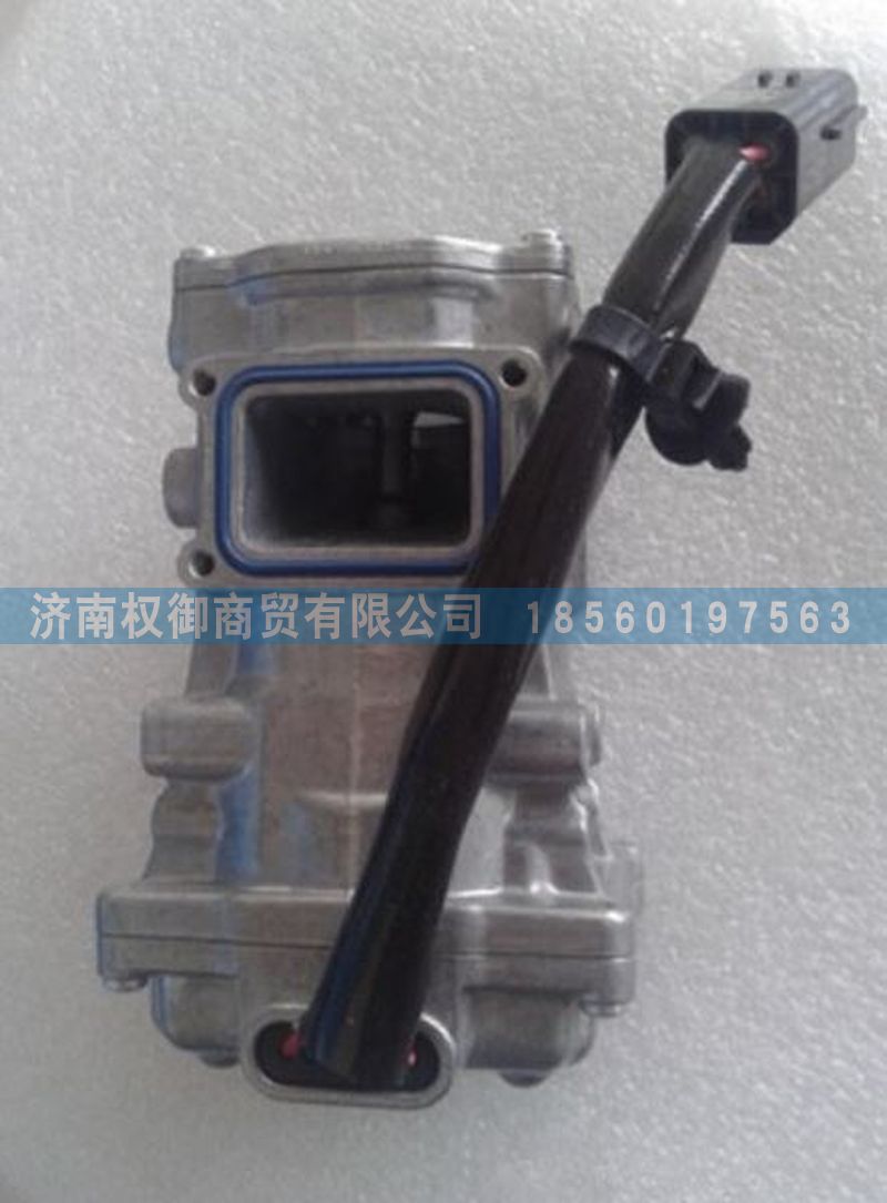 重汽豪沃LNG天然气T12发动机电子调压器图1