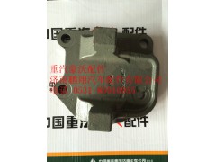 WG9725520194,重汽豪沃10款推力杆支架,济南鹏翔汽车配件有限公司