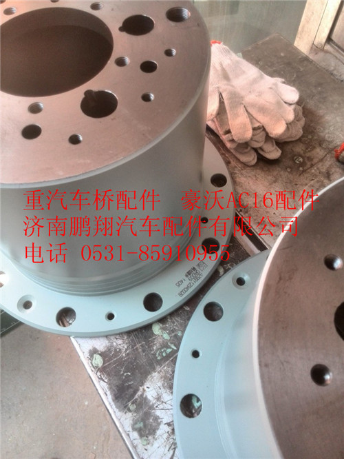 AZ9981340070,重汽豪沃AC16轮边减速器总成,济南鹏翔汽车配件有限公司