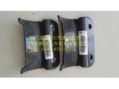 810W51715-0046,重汽豪沃T5G储气筒支架,济南鹏翔汽车配件有限公司