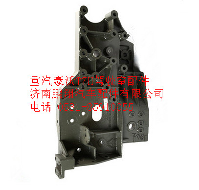 WG9925516207,重汽豪沃T7H前悬左组合铸件,济南鹏翔汽车配件有限公司