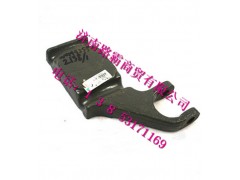 WG9925522138,斯太尔左前簧压板,济南汇德卡汽车零部件有限公司