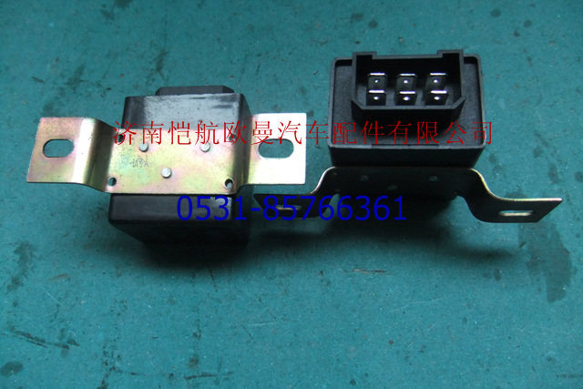 1B22037521005,雨刮间歇控制器,济南恺航欧曼汽车配件有限公司
