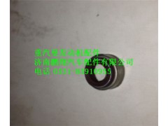 202V04902-0035,重汽曼MC11排气门杆油封,济南鹏翔汽车配件有限公司