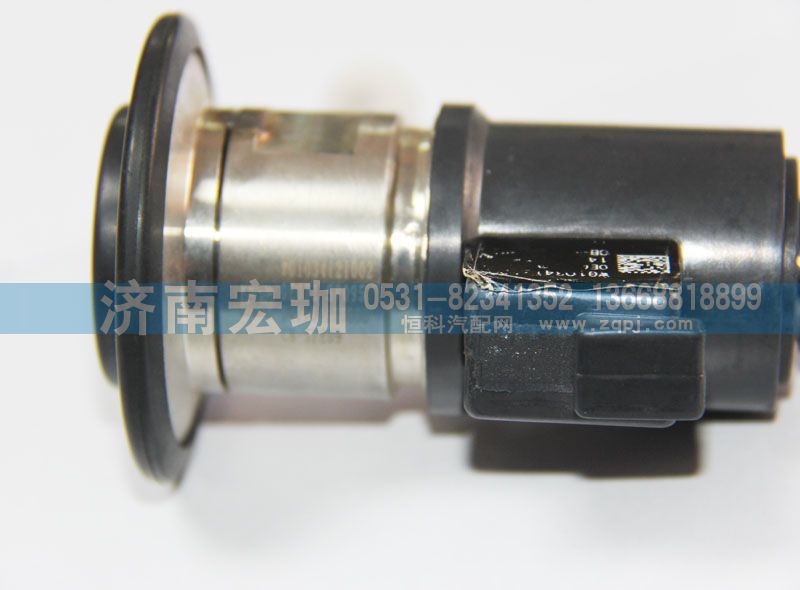 WG1034121002,尿素喷射器,济南宏珈汽车零部件有限公司