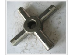 81356080021,十字轴,济南汇德卡汽车零部件有限公司
