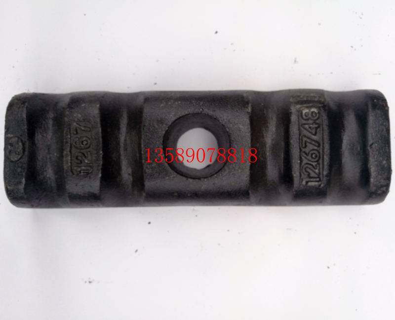 1267-126748,红岩杰狮后簧盖板,济南联乐汽车零部件有限公司