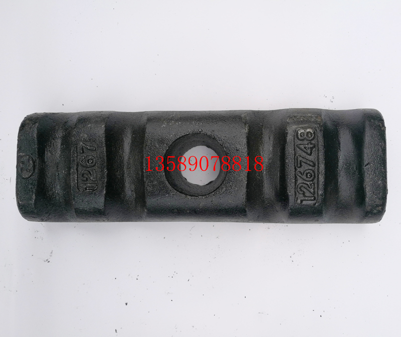 1267-126748,红岩杰狮后簧盖板,济南联乐汽车零部件有限公司