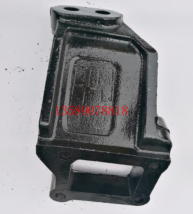 DZ95259590076,德龙发动机右前支架,济南联乐汽车零部件有限公司
