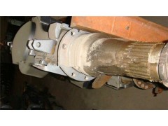 TZ56077000554,豪威60矿大江桥中桥壳总成,济南汇德卡汽车零部件有限公司