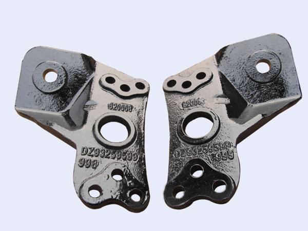 DZ93259599998   9,发动机支架,济南汇德卡汽车零部件有限公司