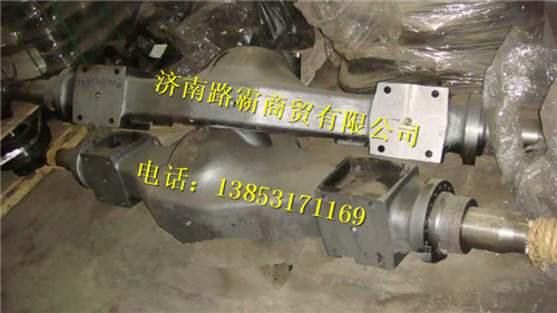 AZ9970330066.,中桥壳,济南汇德卡汽车零部件有限公司