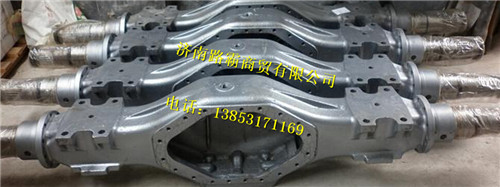 AZ936033007,中桥壳总成(断开式平衡悬架),济南汇德卡汽车零部件有限公司