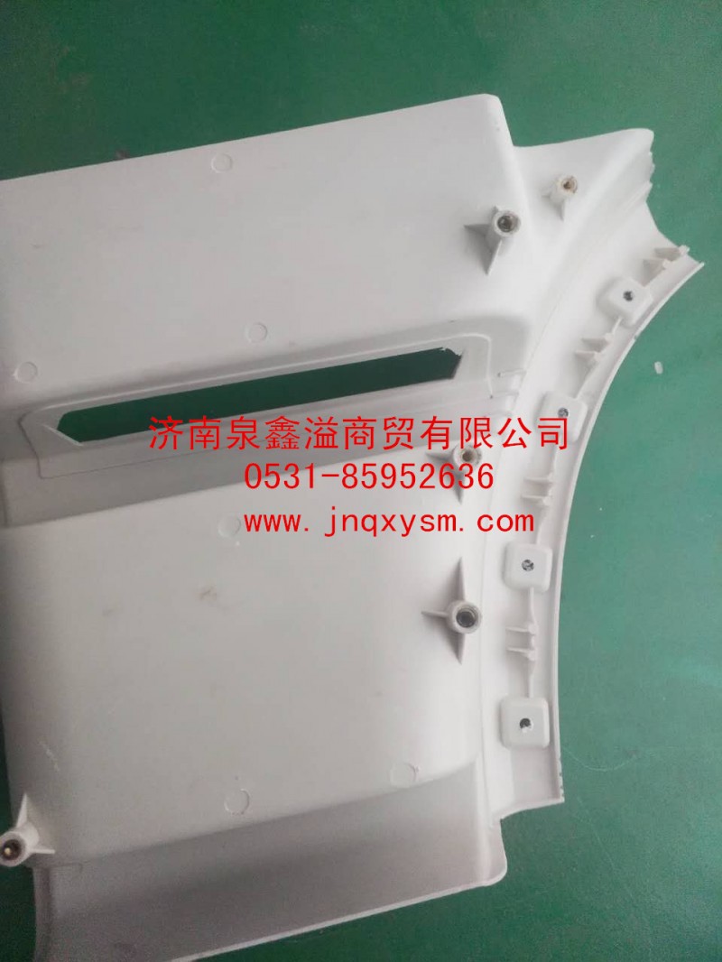 右二三级踏步护板图2