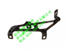 wg1642870235-0,豪沃左中支架（与右件对称）,济南鹏翔汽车配件有限公司