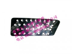 wg1682240267-0,新斯太尔左上防滑板,济南鹏翔汽车配件有限公司